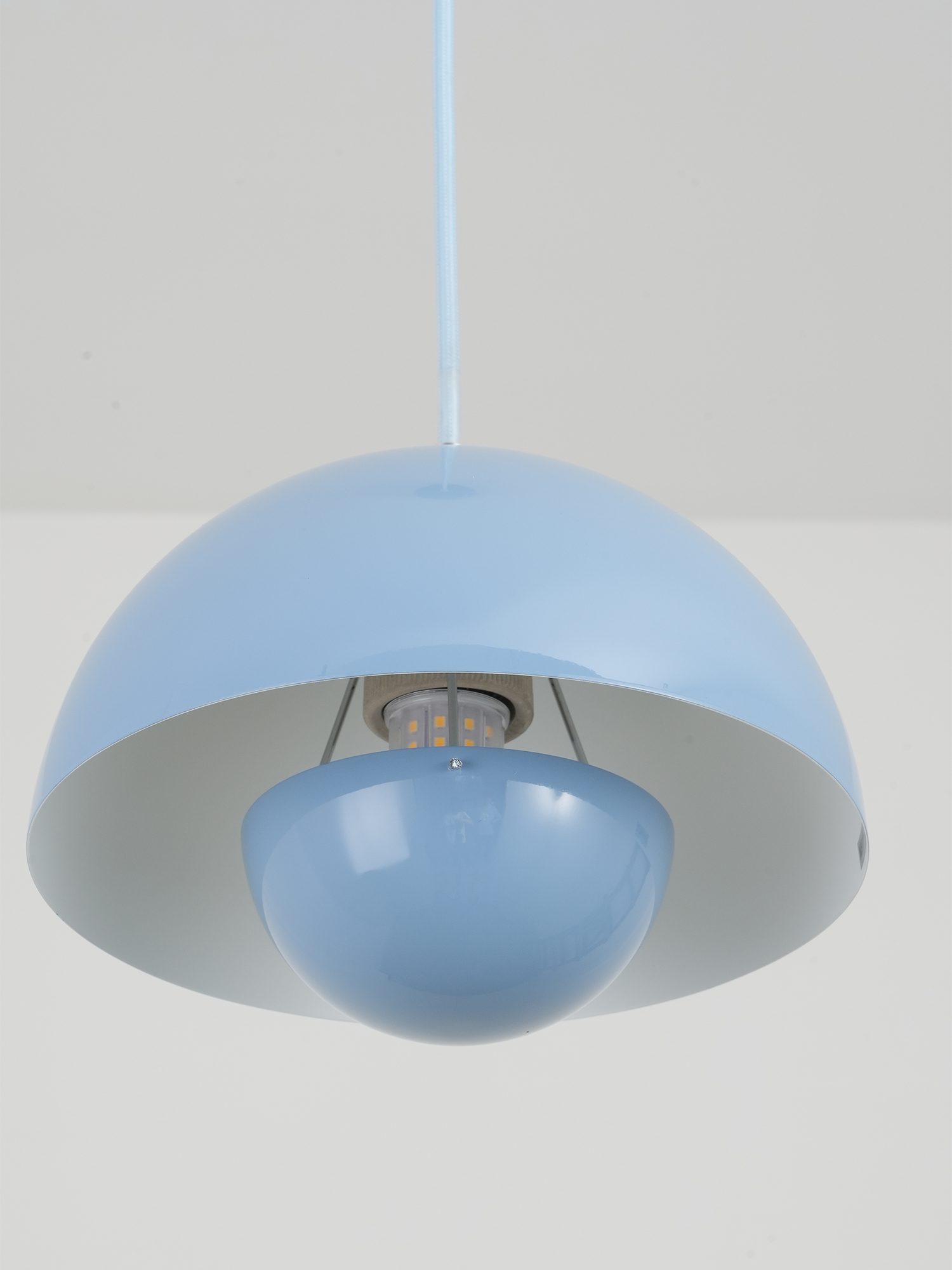 flowerpot light blue