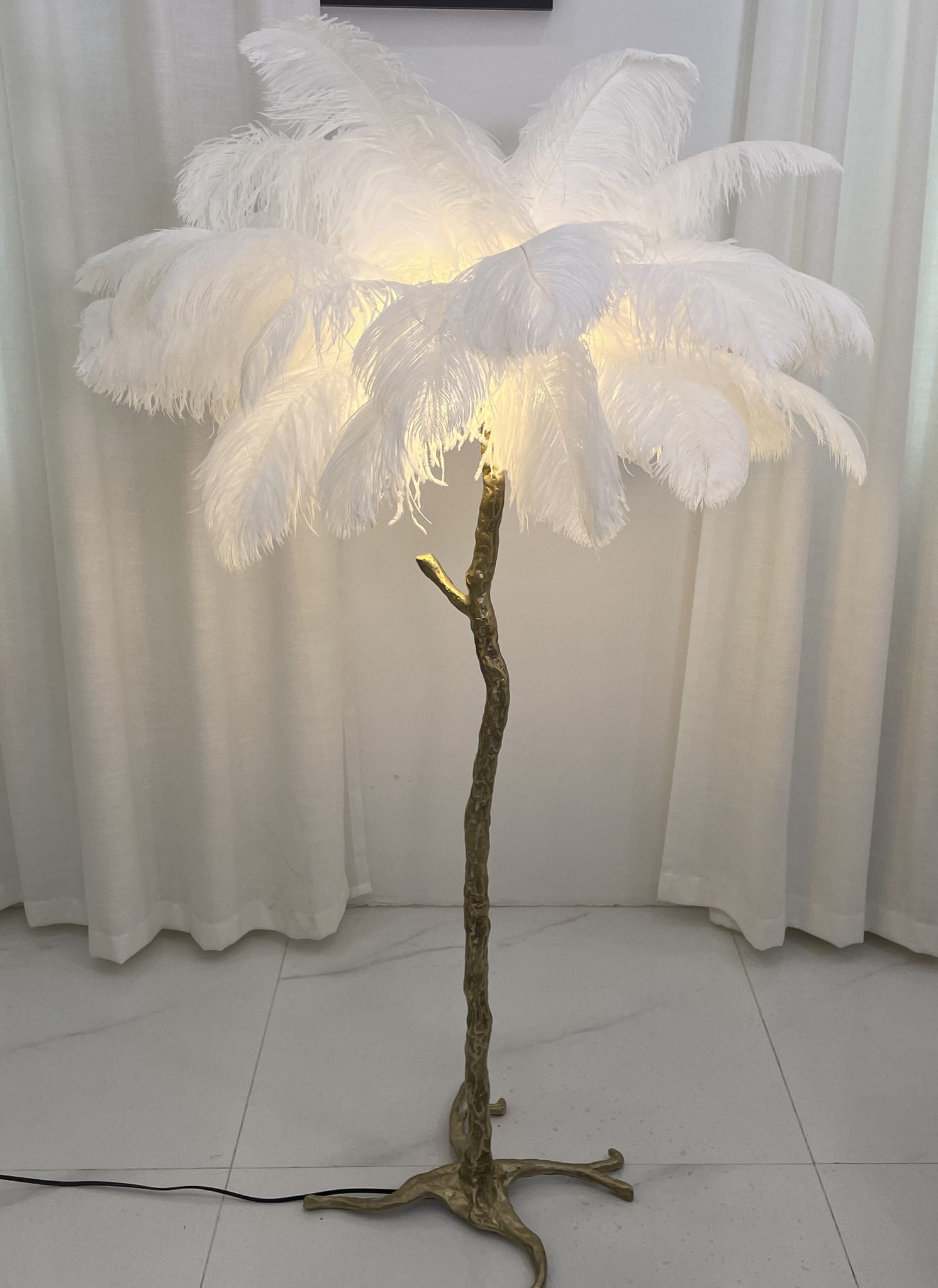 Ostrich Feather Floor Lamp | Ostrich Feather Floor Lamp | Mooielight