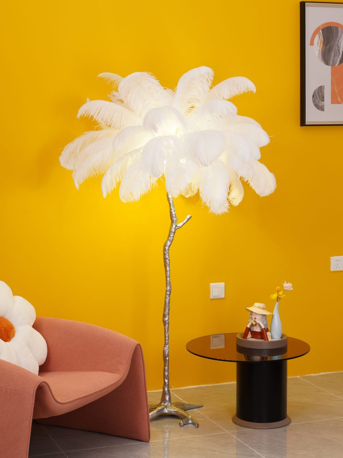 Ostrich Feather Brass Floor Lamp - Ostrich Feather Floor Lamp - Mooielight