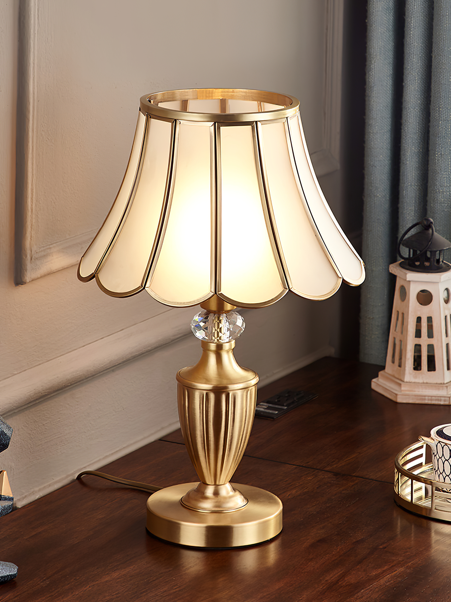 Lexi Vintage Brass Table Lamp