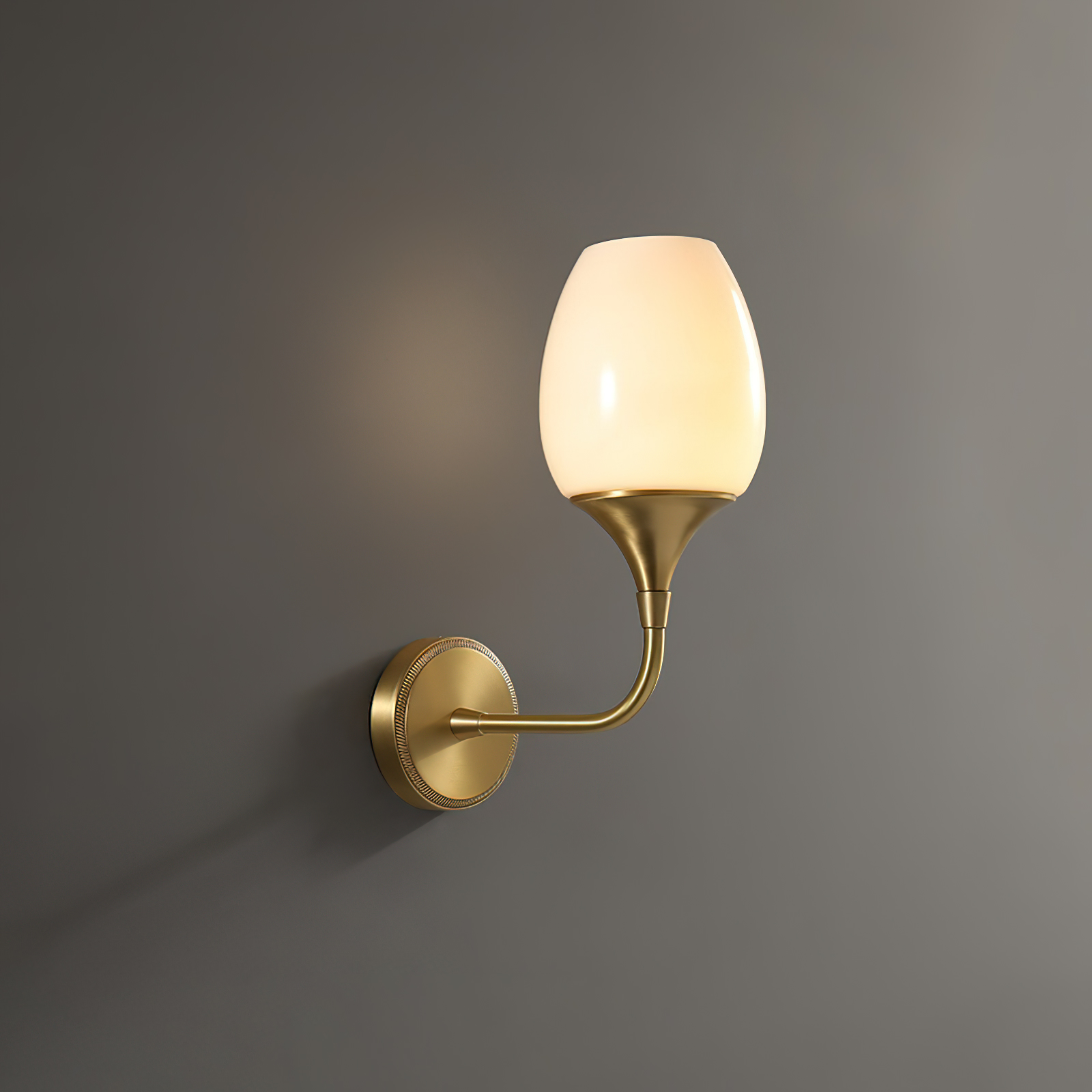 Postmodern Brass Wall Light - Mooielight - Postmodern Brass Wall Light